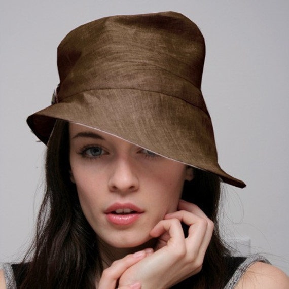 Items similar to 1940 style linen hat on Etsy