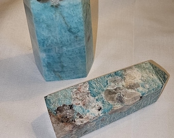 Cristales, gemas, rocas, piedras, tallas, cuarzo, jaspe.