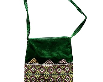 EUC Vintage Y2K 90s Women’s Green Velvet Boho Style Beaded Shoulder Bag Retro Hippie Festival Indie Sleaze