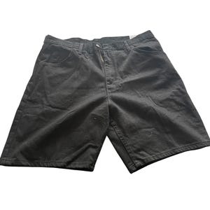 Vintage Y2K NWT Wrangler Men’s black denim jorts shorts baggy relaxed fit 38 irregular 100% cotton skater deadstock