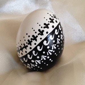 Hand Painted Black and White Drop and Pull Pysanky style Chicken Egg