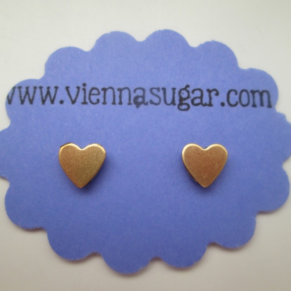 Tiny 7 mm Gold Heart Invisible Clip Earrings