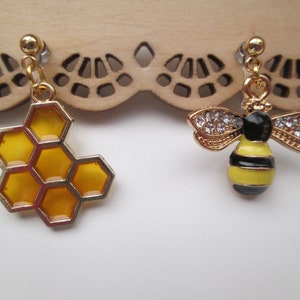 Gold Honey Bee and Honeycomb Invisible Clip On Earrings or Hypoallergenic Metal Free Ear Wires for Sensitive Ears