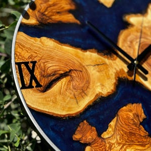 Epoxy Resin Wall Clock, Custom Made Resin & Olive Wood Wall Clock, Made to order Epoxy and Olive Wood Wall Art, Live Edge Epoxy Office Gift