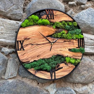 Rustic Tree Slice Wall Clock With Live Moss Accents and Metal Frame ...