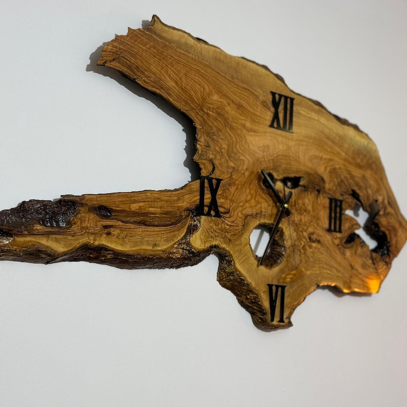 Tree Slice Art, Natural Oak Clock, Wooden Live Edge Wall Clock ...