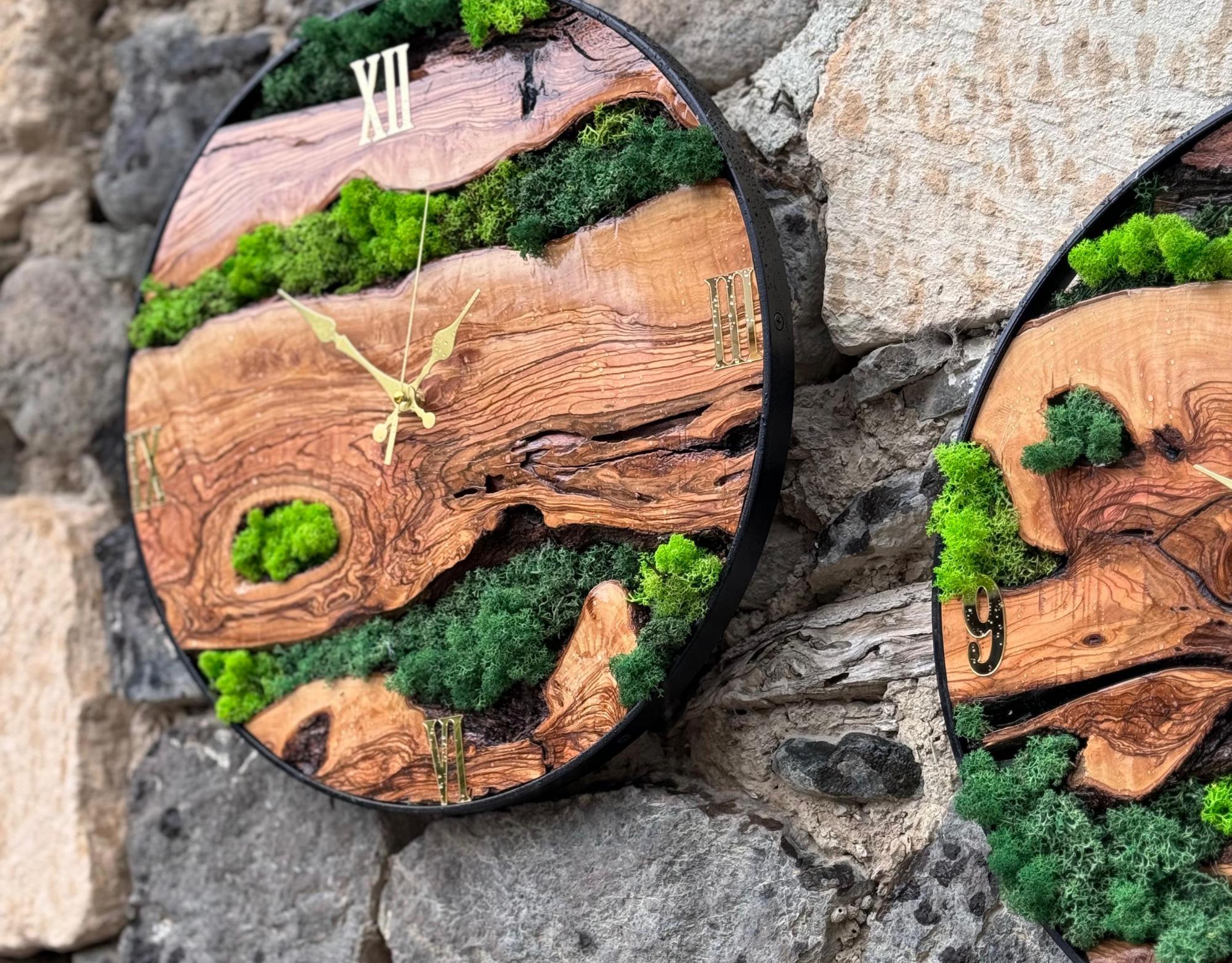 Custom Moss Wall Clock - Wood Wall Clock With Moss - Unique Wall Wood ...