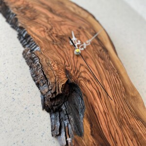 Tree Slice Art, Natural Oak Clock, Wooden Live Edge Wall Clock ...
