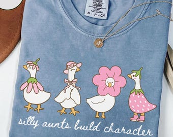 Auntie Goose Shirt Comfort Colors Silly Goose Shirt For Aunt Funny Aunt Shirt Future Aunt Gift Silly Goose Auntie T-shirt