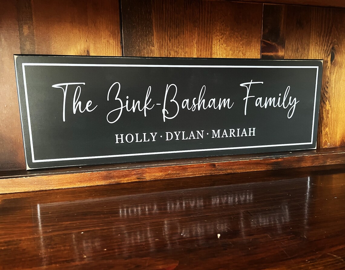 Personalized Family Name Sign Gift for Family or Friends Custom Family ...