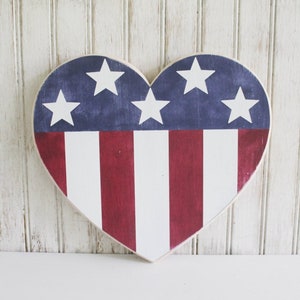 American Flag Heart, Wood Hand Painted Sign, Patriotic Door Hanger, 4th of July, American Flag Sign, Patriotic Decor, Americana