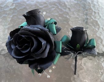 Black Rose Hunter Green Corsages & Boutonnieres Wedding Prom Anniversary Formal