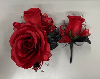 Red Rose Black Corsage & Boutonnière Set