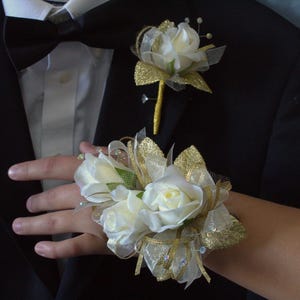 green emerald velvet dress Rose gold boutonniere, lapel rose flower pin main image 1