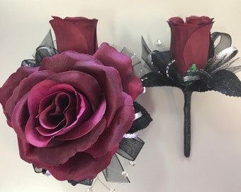 Burgundy Ombré Rose Black Corsage & Boutonnière Set