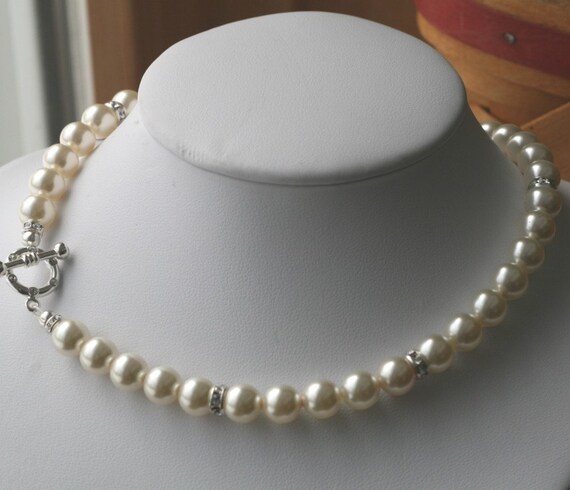 Items similar to Bridal Necklace Swarovski Pearl Necklace Crystal ...