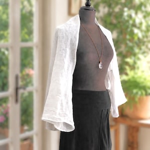 Bolero de lino. Chal de boda. Top de lino artístico. Bolero de verano. Chal para damas de honor. Ropa de lino. Envío gratuito. Hecho a medida. Jtrove.