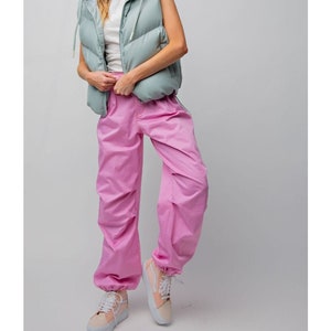 Hot Shot 90's Toggle Cargo Pants in Barbiie Pink