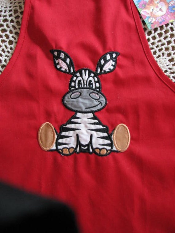 Items similar to Little girl applique Aprons on Etsy