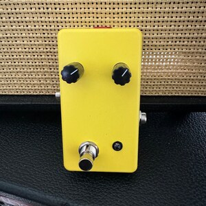 O-1 &quot;Section 8 OverDrive&quot; effect pedal