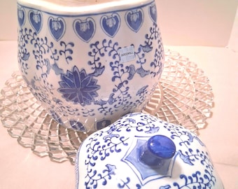 Vintage Chinese Blue and White Cantonware