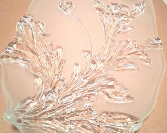 Vintage 16" Canape plate by Savior Vivre ~ Artesian Noveou