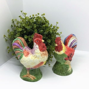 Colorful Rooster Salt and Pepper Shaker Set: Farmhouse Kitchen Decor