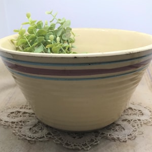 Vintage Watt Yellow Ware Mixing Bowl: #9 Ribbed Stripe Ovenware