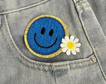 Chenille Smiley Face Iron On Patch,Happy Face Patch,Heart Patches,Sew on Embroidered Patches,Sew-on Applique for Jeans,Gifts for Boyfriend