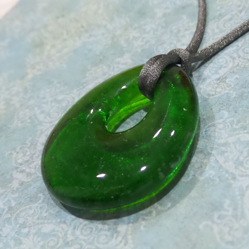 Transparent Green Teardrop Necklace, Grass Green Fused Glass Pendant, Christmas Teardrop Pendant, Handmade Jewelry, Trendy Kandi image 3