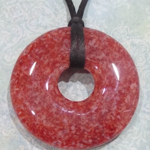 Round Red Necklace, Fused Glass Pendant, Red Christmas Donut Necklace, Handmade Red Fused Glass Jewelry, Ready to Ship - Rojo