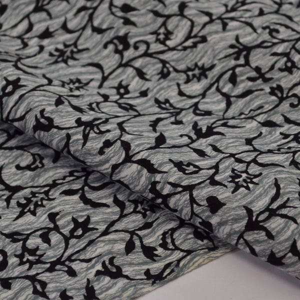 Lange rest karakusa arabesque bloemen, in tinten grijs, katoen yukata stof vintage kimono stof