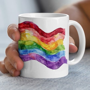 Bunter Regenbogen-Flaggen-Becher, LGBTQ + Pride Becher, einzigartiger Aquarell Regenbogen-Kaffeebecher, lebendiger Regenbogen-Keramikbecher, Geschenk für Pride Month