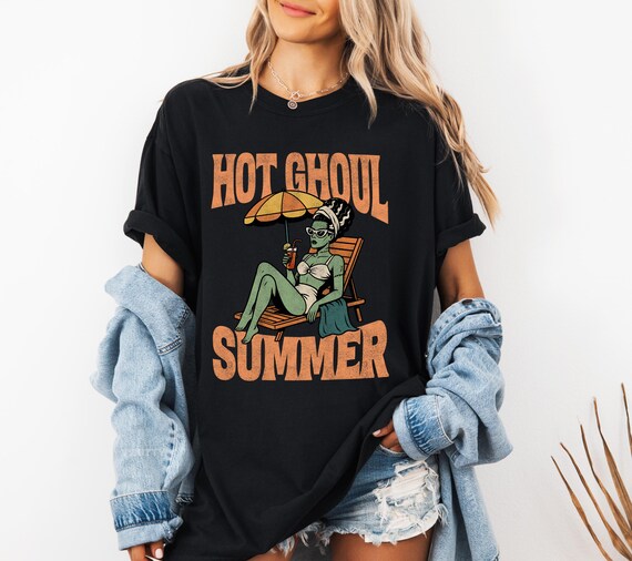Hot Ghoul Summer T-Shirt: Beach Goth Spooky Season Tee