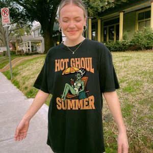 Hot Ghoul Summer T-Shirt: Beach Goth Spooky Season Tee Black