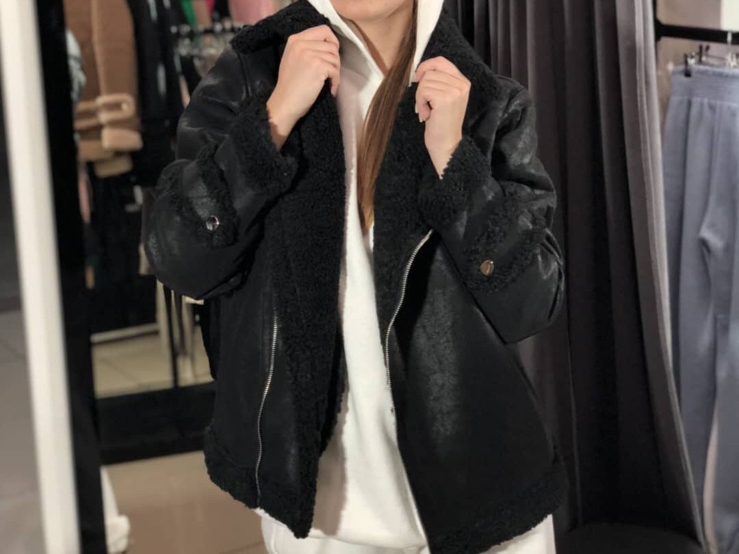 Vintage Schwarze Shearling B3 Bomberjacke für Frauen