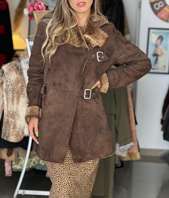 Damen brauner Wildleder-Trenchcoat, handgefertigter Schaffell