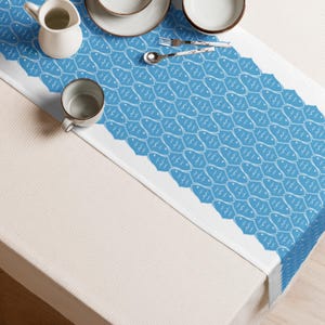 Grand océan bleu | Chemin de table