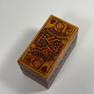 Scatola in legno per carte da gioco