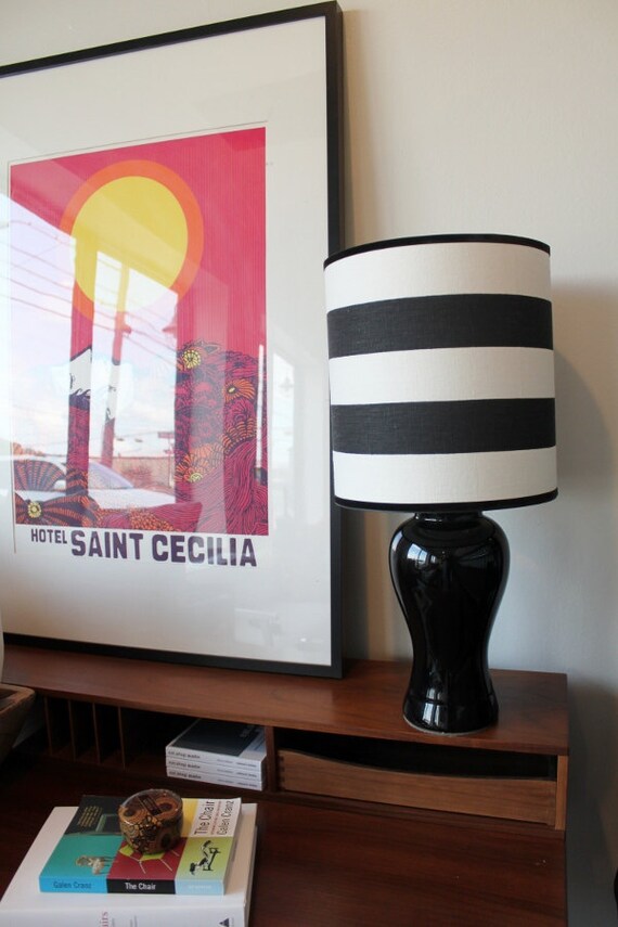 Items similar to Black and White Ginger Jar Lamp - Large ...