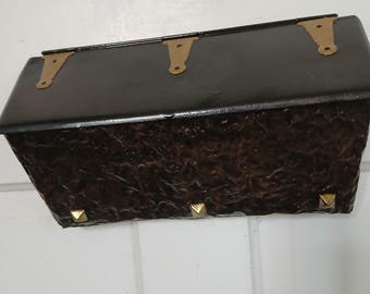 Upcycled mailbox Covered in Hammered Copper