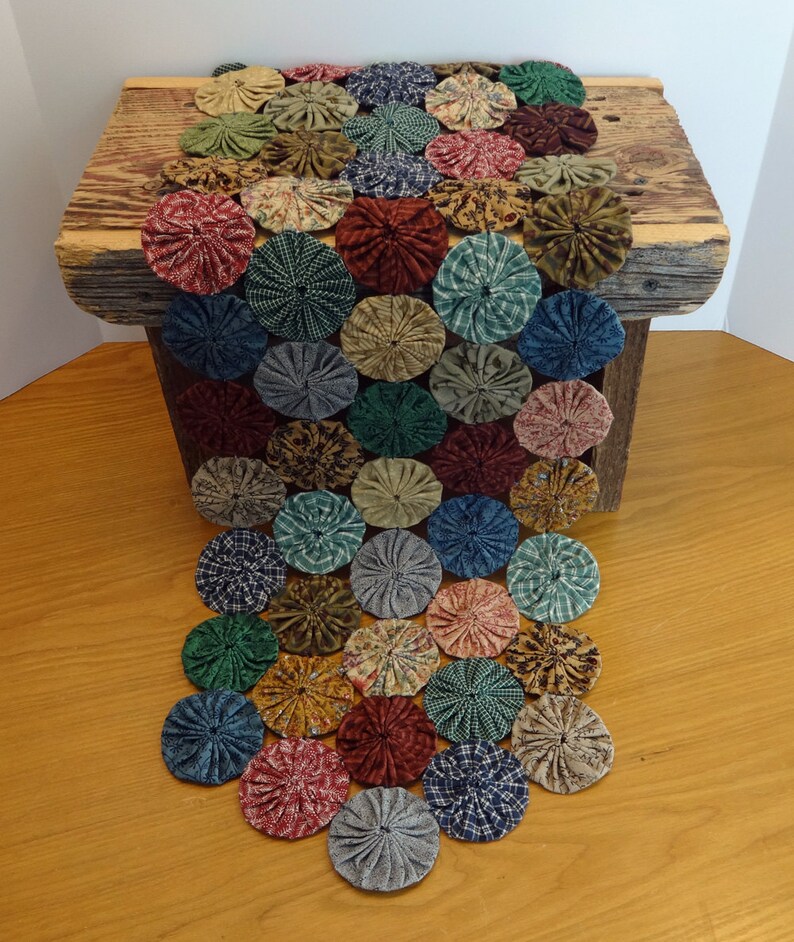 Yo yo Quilt Table Runner 37 inch Handsewn Mat with Etsy