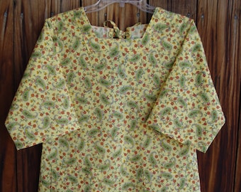 SIZE 6-8 The Mama San Mamasan Kappogi Full Coverage Smock Apron - Green Paisley on Yellow Print - Size X-Small (6-8)