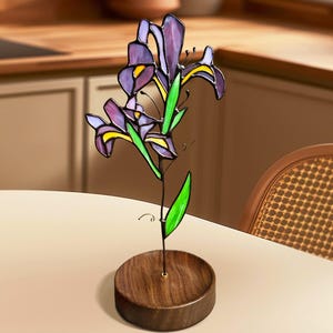 Handmade Stained Glass Violet, February Birth Flower, Symbol of Loyalty & Love, Perfect Gift for Birthdays, Anniversaries, Special Occasions