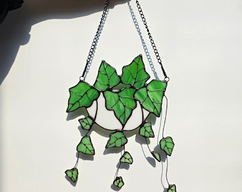 Stained Glass Ivy Suncatcher, Green Ivy Window Hanging, Botanical Art Decor, Handmade Housewarming Gift, Plant Lover Gift, Nature Wall Art
