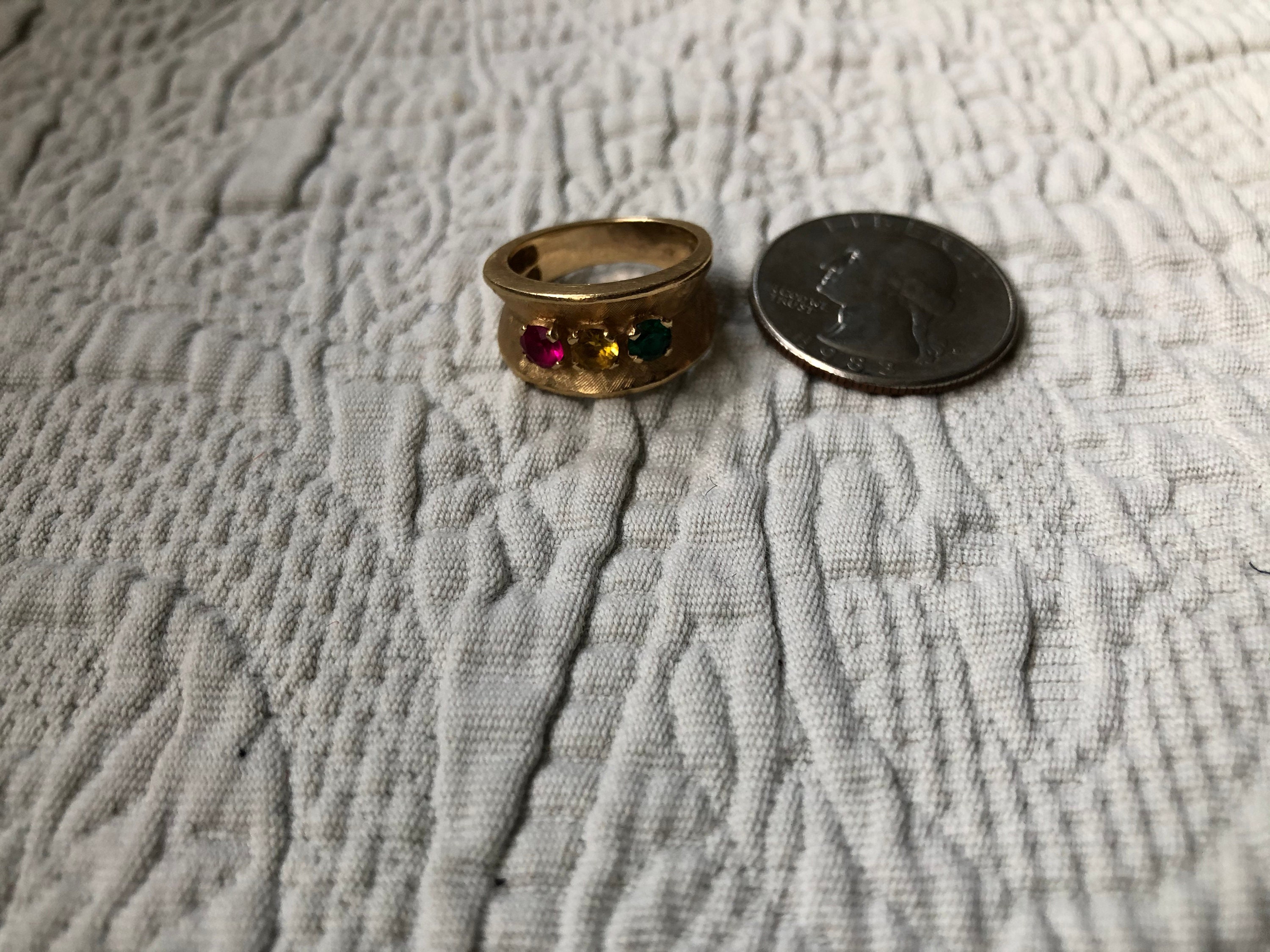 Vintage 3 Stone 14K Brushed Gold Mothers Ring by Etsy