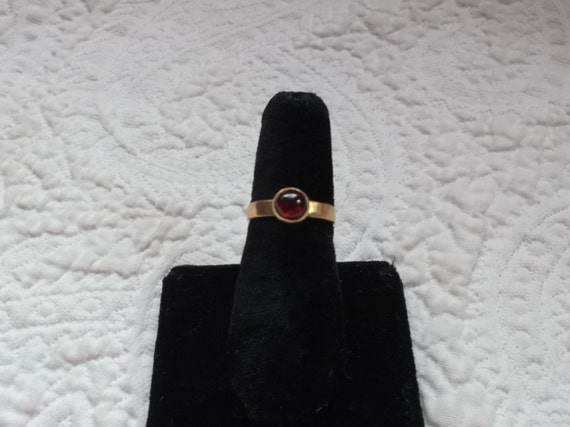 Modernist ED LEVIN 14k Gold and Garnet Ring Size … - image 1