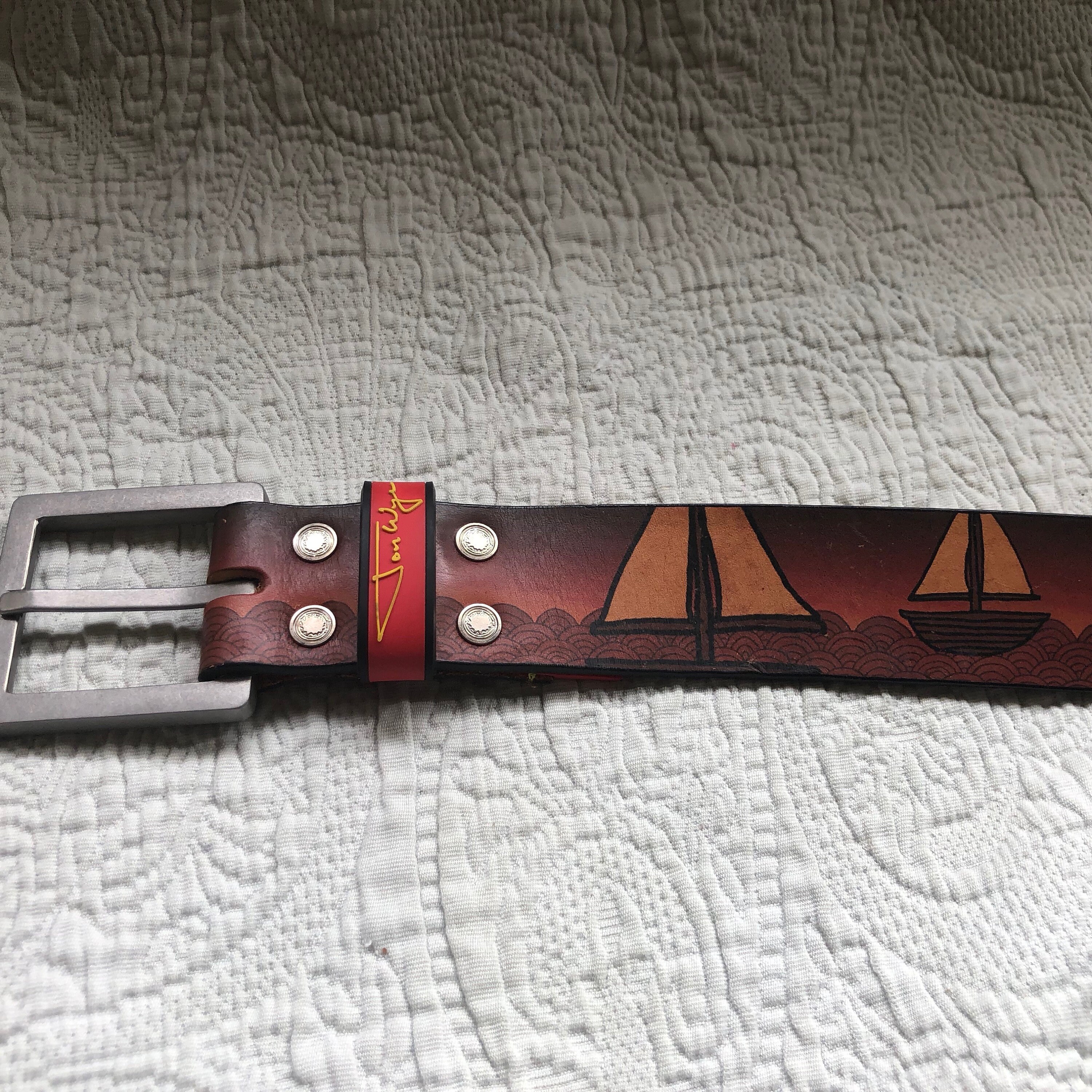 Gently Used Jonathan Wye Handmade in the USA Graphic Leather 