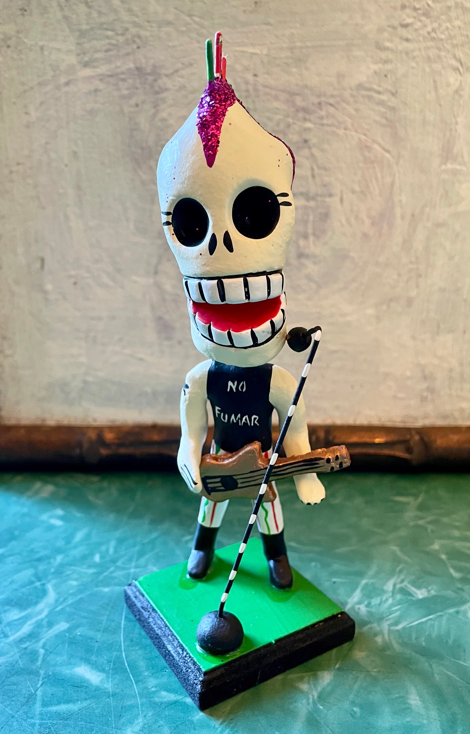 Deluxe Punk Rock Star Mexican Day of the Dead Ceramic Figurine, Dia De Los  Muertos Skeleton Art