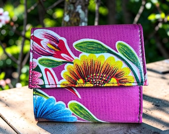 Love Shine Purple Floral Oil Cloth French Purse Wallet, Trifold Vinyl Wallet